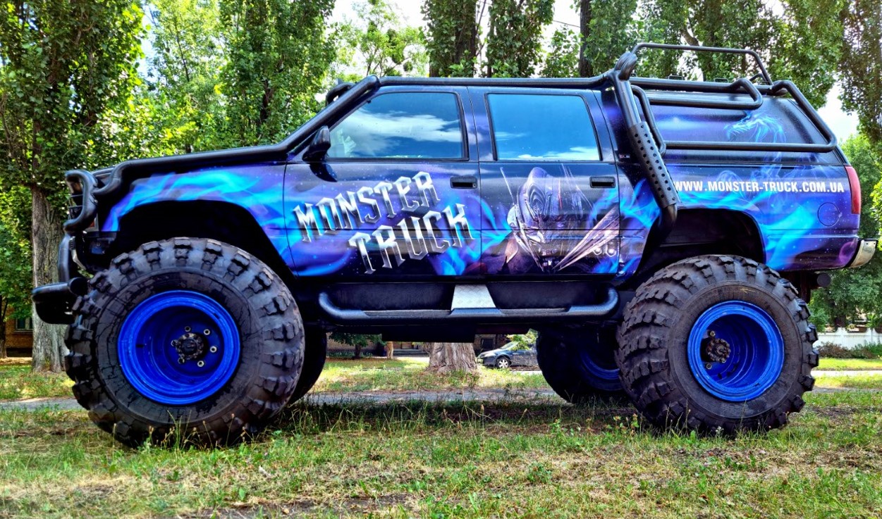 GMC Monster