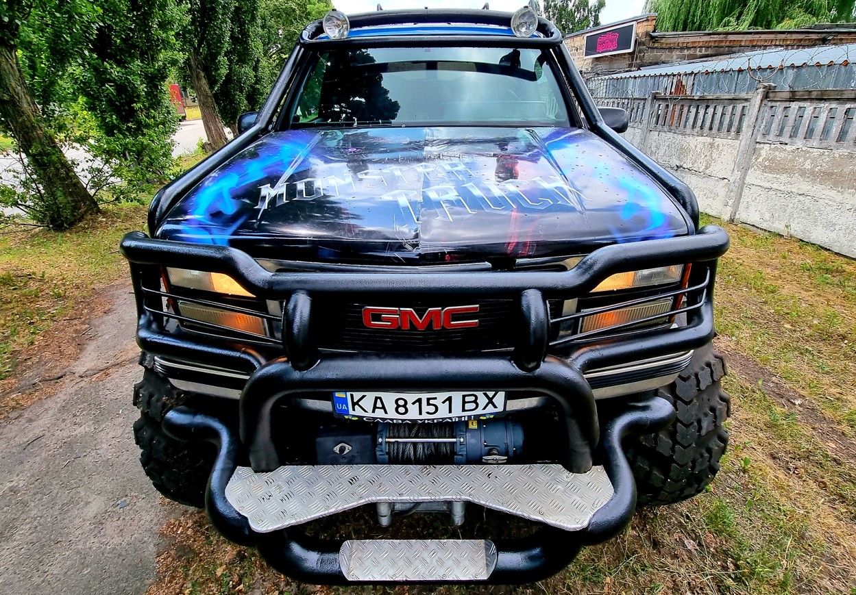 GMC Monster