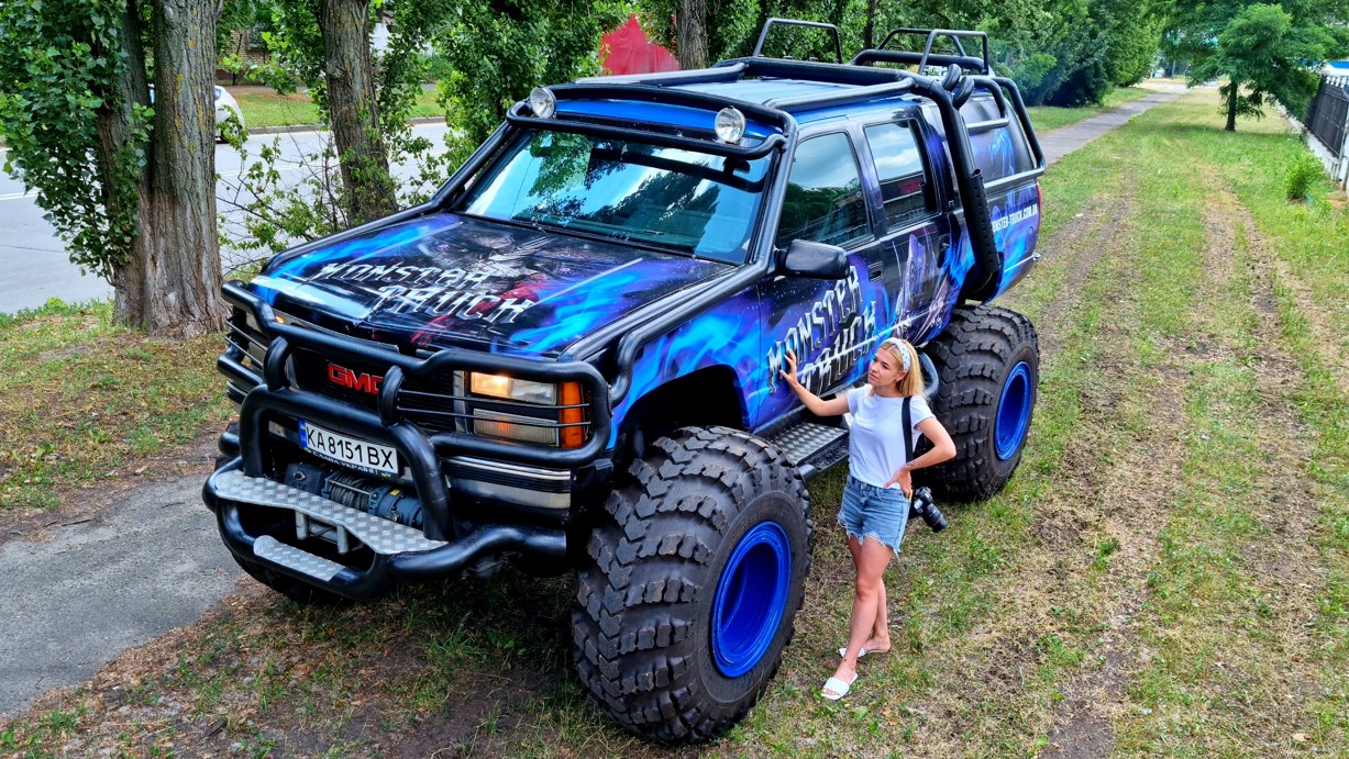 GMC Monster