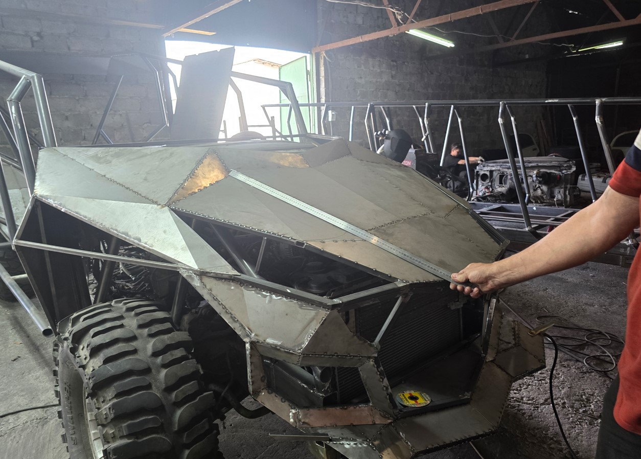 Monster Buggy Bull